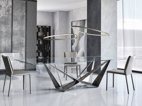 Crystal clear tempered table top glass Dubai UAE | زجاج طاولة شفاف مقسى