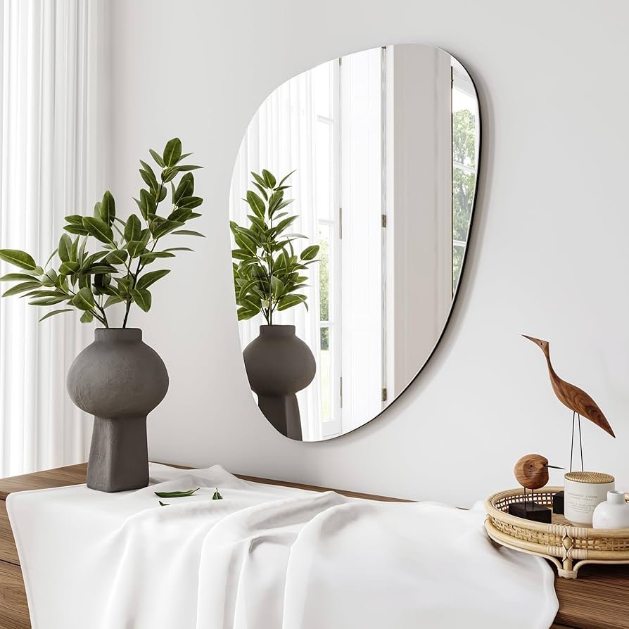 Organic oval mirror with black frame Dubai UAE | مرآة بيضاوية عضوية